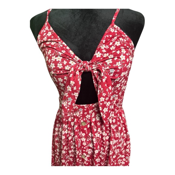 Red and White Spaghetti Strap Sundress - Picture 3 of 9